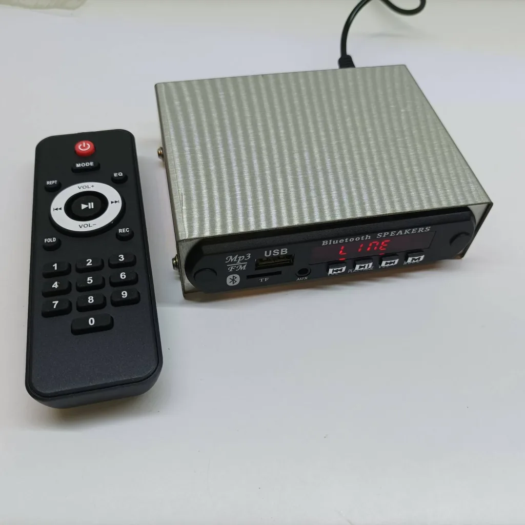 پخش کننده بلوتوثی و mp3 با آمپلی فایر مدل SH21038 با بدنه استیل